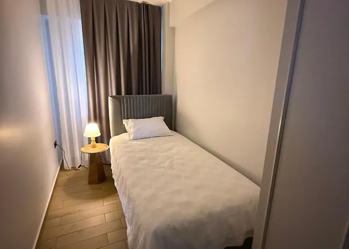 Trio * Istanbulská provincie