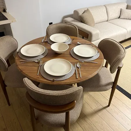 Trio Apartament